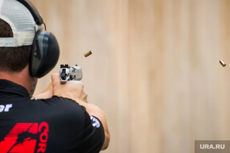 Стрелять позволят всем, кто старше 14 лет
Фото: Владимир Жабриков © URA.RU