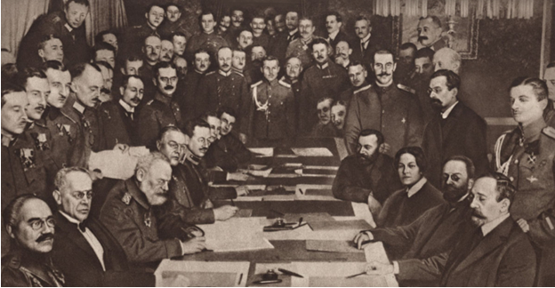 Подписание Брест-Литовского договора, март 1918 года