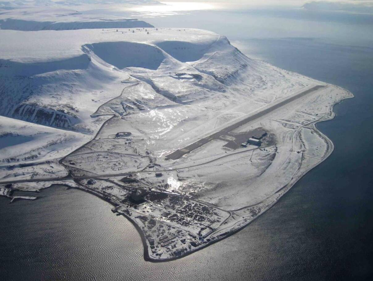 Если бы Ту-154 сел бы с воды на полосу № 10 с моря, все бы закончилось хорошо 