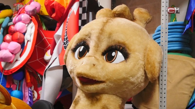    Мальвина, Эльза и белая кошечка: дети Сургута выбирают новогодние костюмы