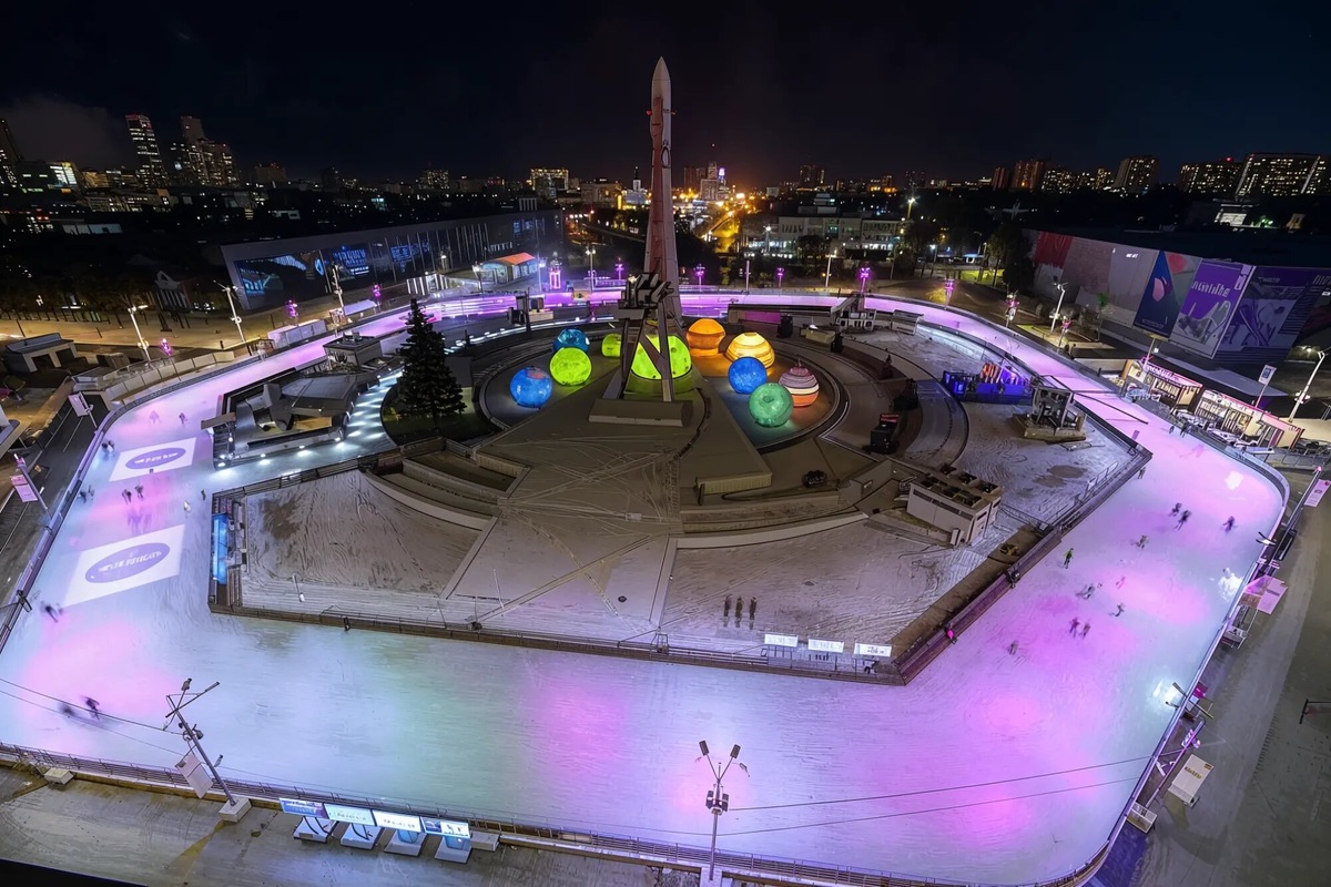 Прошлой зимой каток на ВДНХ отметил 10-летний юбилей. Фото: Яндекс / Яндекс Карты