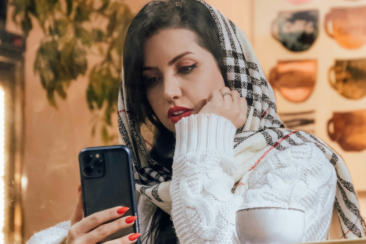     На «Госуслугах» появились достижения: теперь за нарушение ПДД можно получить награду