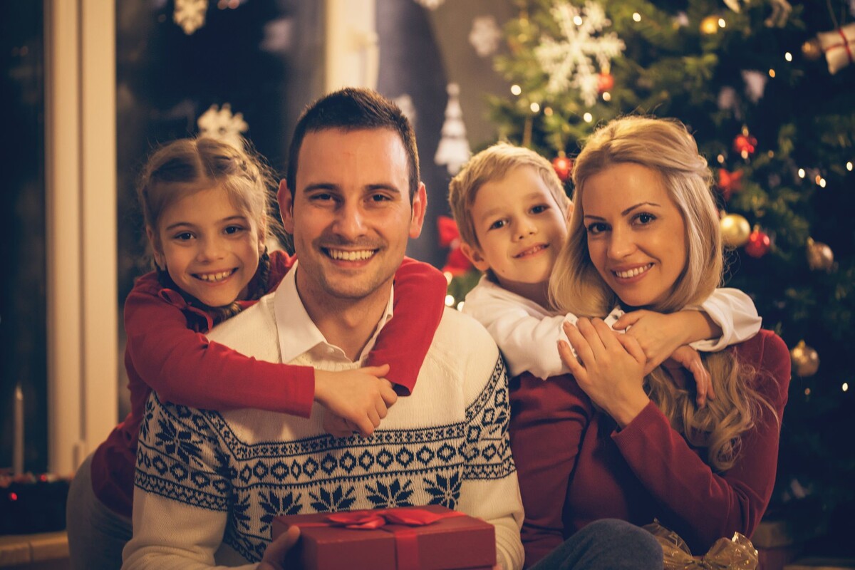 А в жизни все такие же улыбающиеся и счастливые?