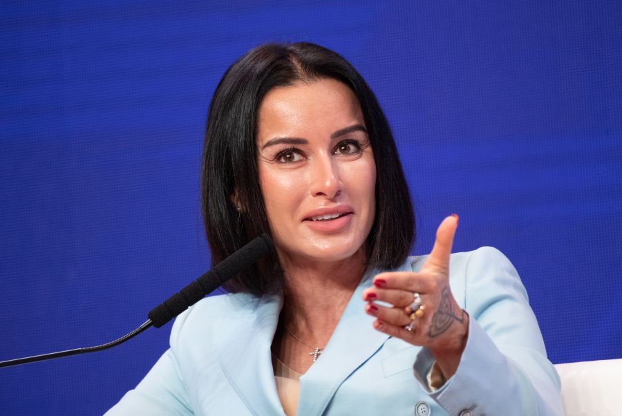 Тина Канделаки считает, что приняла решение в интересах зрителей