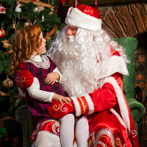 Как познакомить малыша с Дедом Морозом