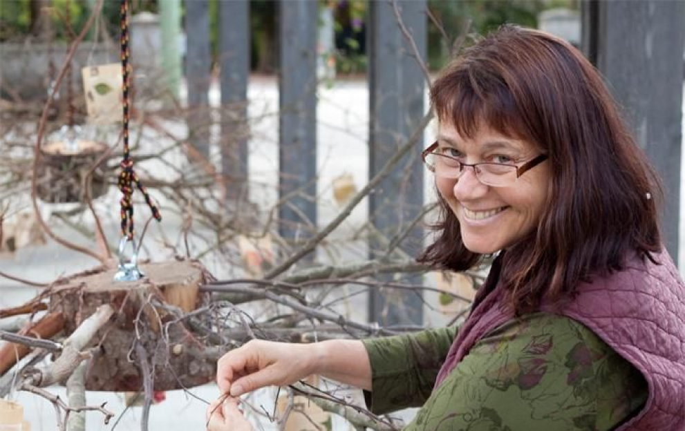 Николь Декстрас 