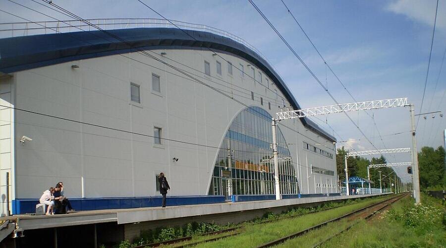    Платформа Всеволожская. 2010 год Фото: Valeriy10f. Собственная работа, по лицензии CC BY-SA 3.0