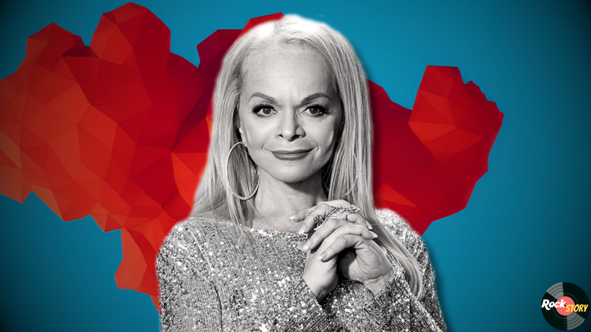 На фотографии: Лариса Долина