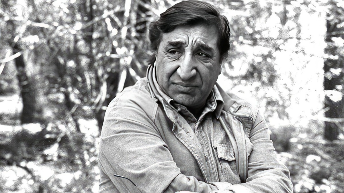 Фру́нзе (Фру́нзик, Мгер) Муше́гович Мкртчян