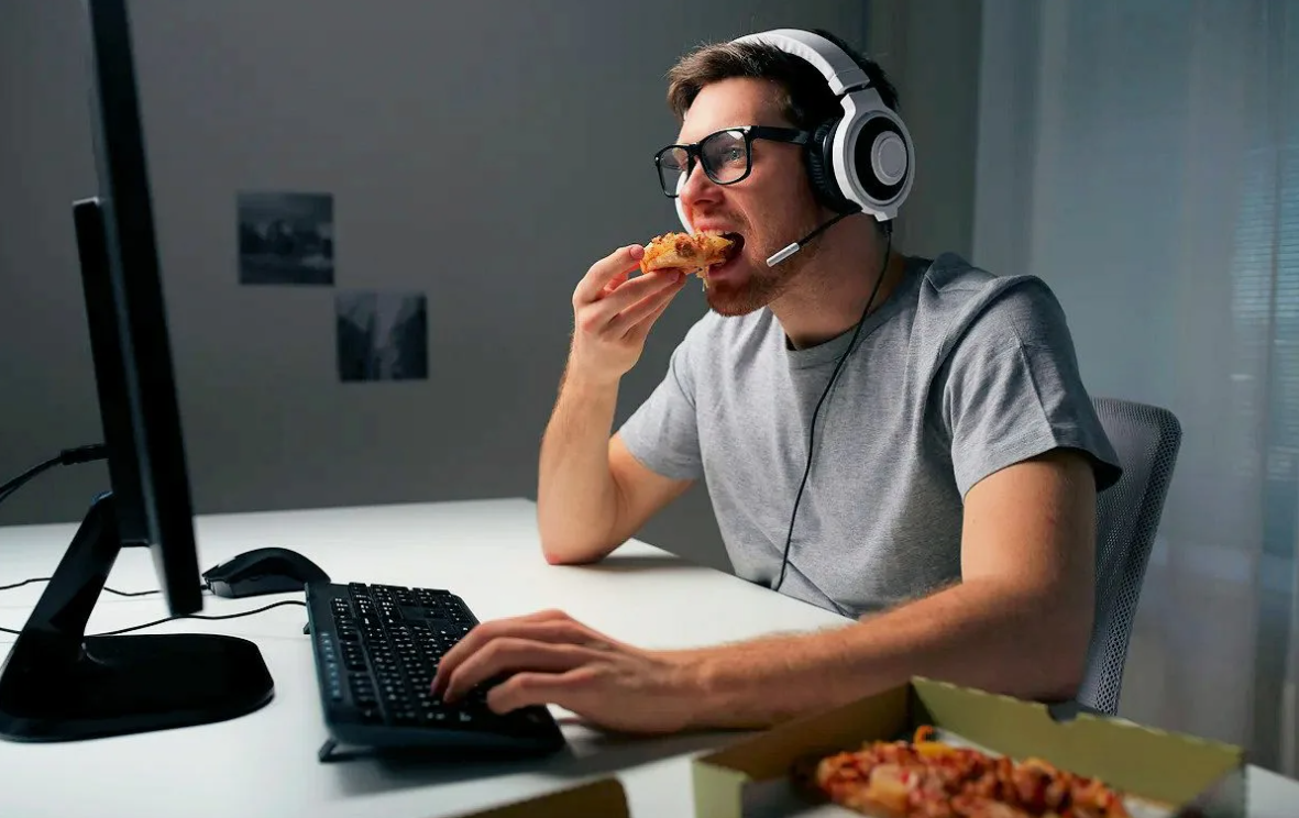 Примерно так выглядит блогер, который всё знает. 