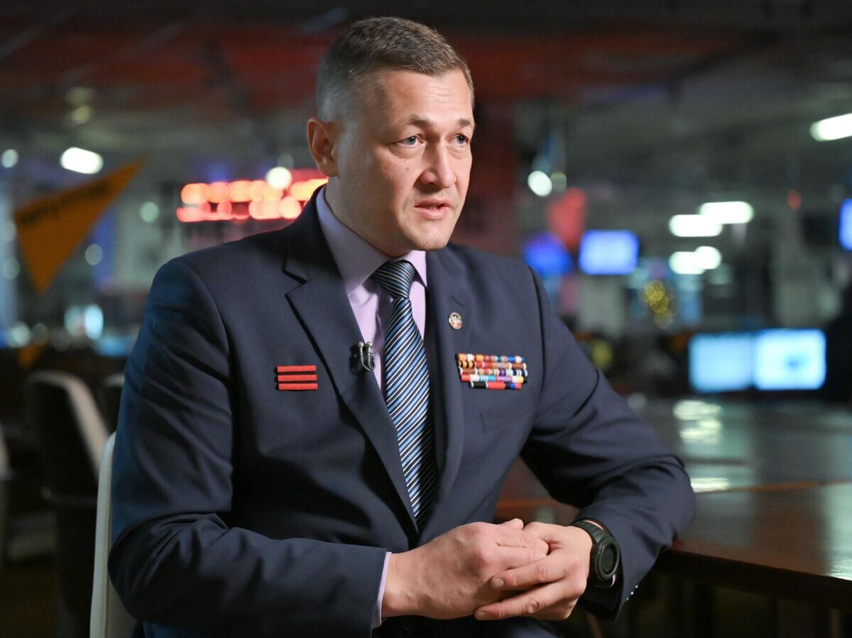    Военно-политический эксперт Ян Гагин во время интервью агентству РИА Новости© РИА Новости / Пелагия Тихонова