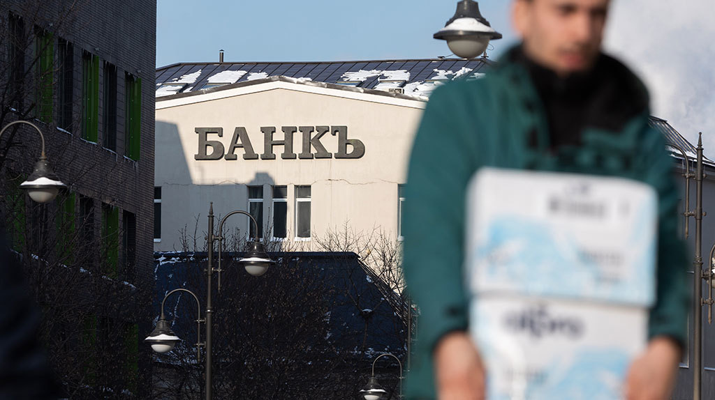 Обычные инвесторы могут делать то же самое.