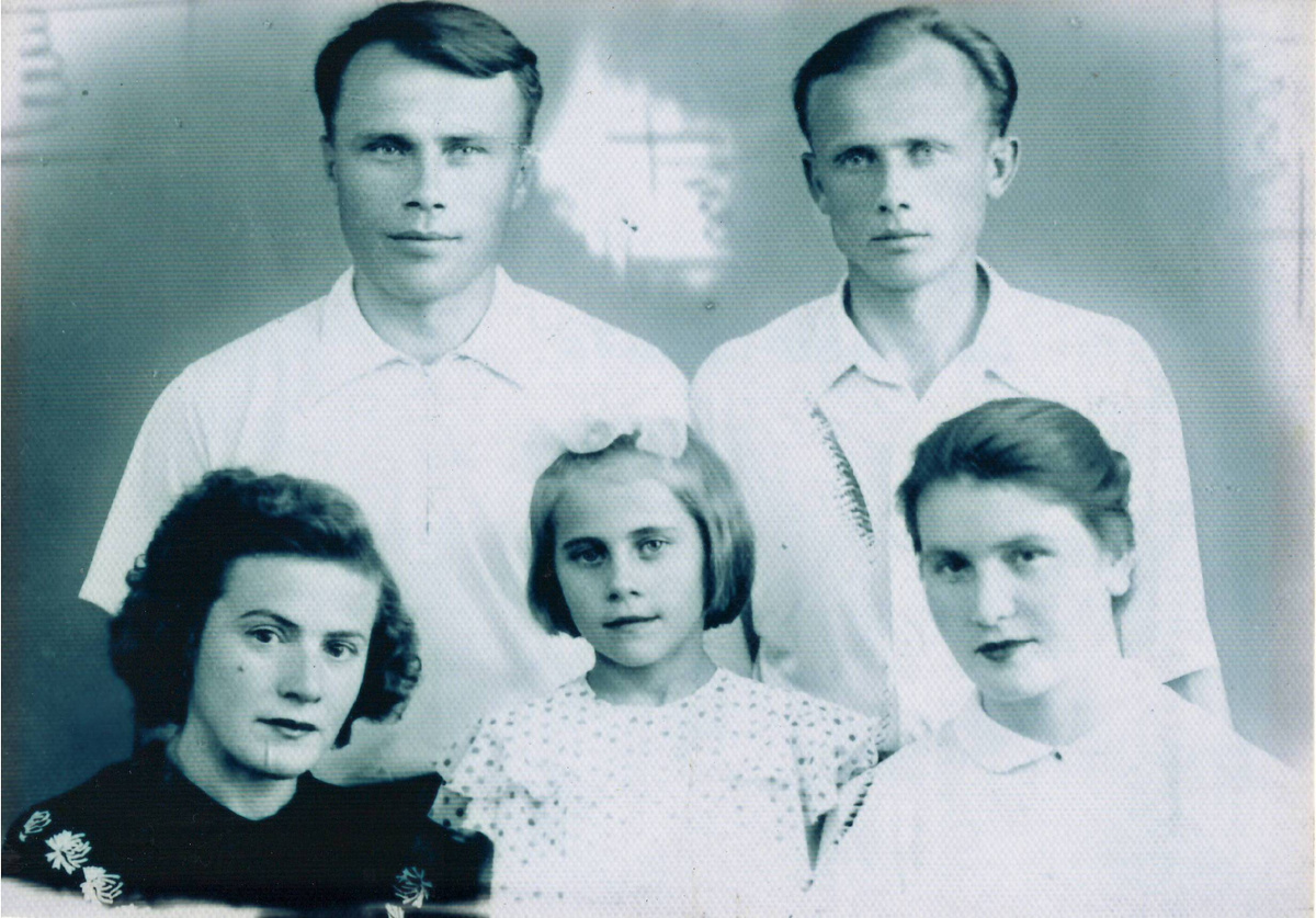 В гостях в семье старшего брата