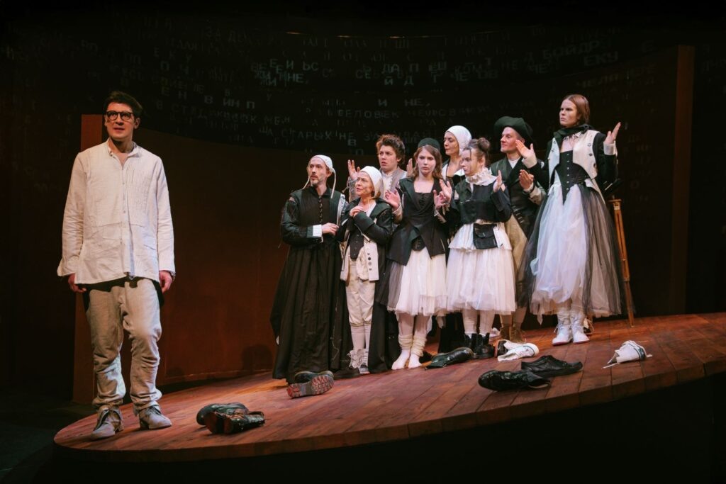    Фото: Ира Полярная Источник фото: Театр To Go