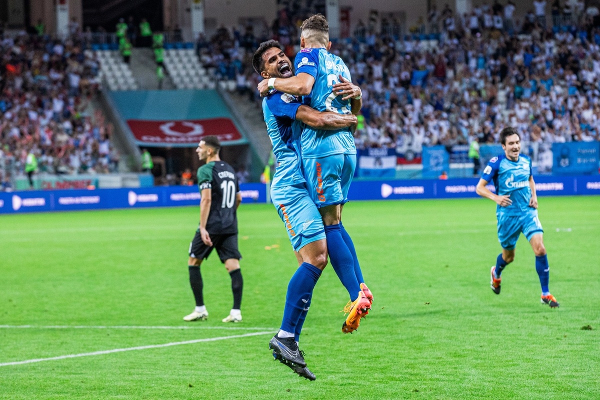    Кто уходит из «Зенита» Алексей Андрианов