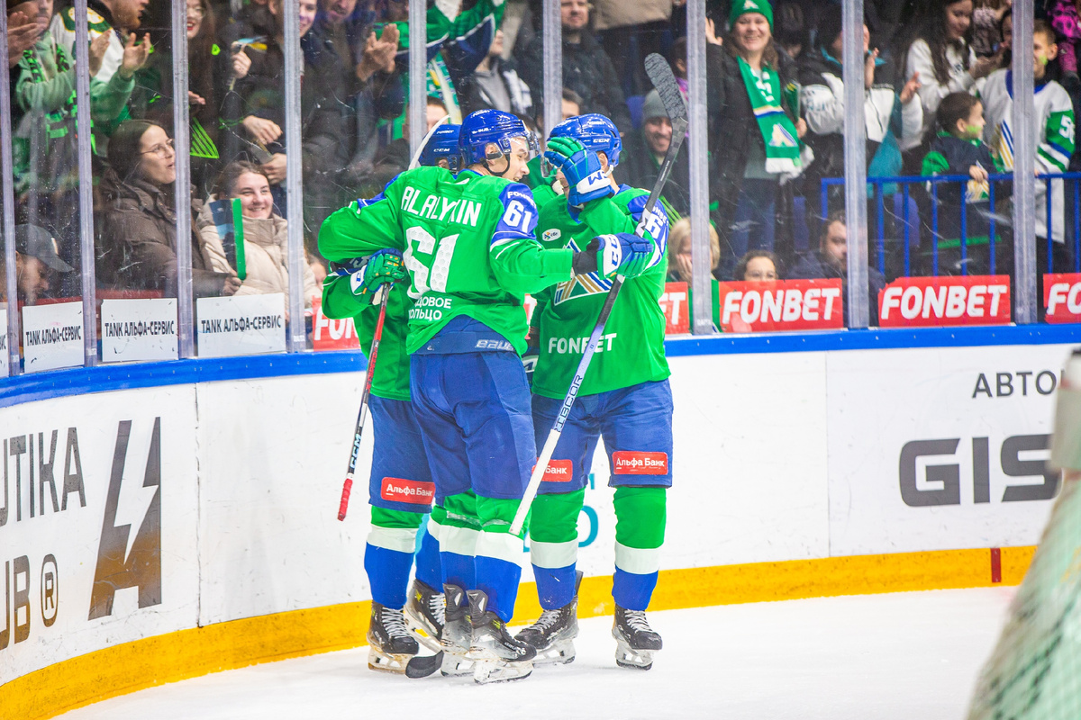 Данил Алалыкин записал на свой счёт два очка в матче 