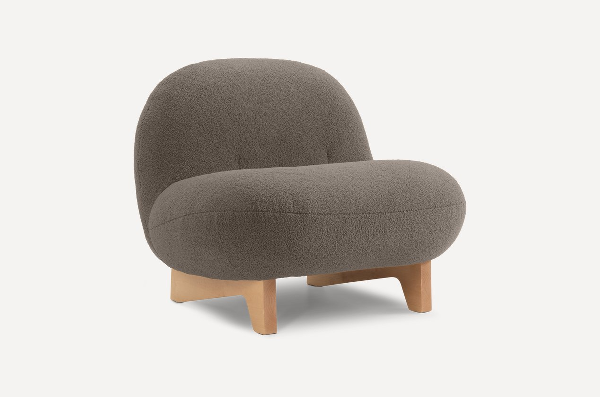 На фото кресло Элвит Cozy Latte от бренда divan.ru