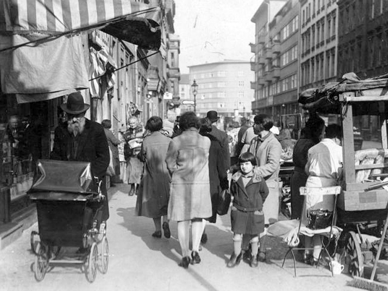 Жители Берлина, конец 1920-х годов. фото из rg.ru