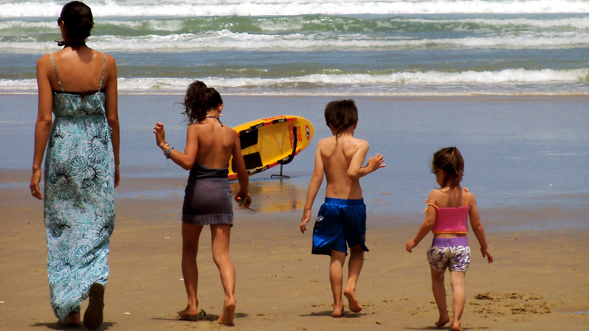 Многодетная семья © CC BY 2.0 / Kiran Foster 