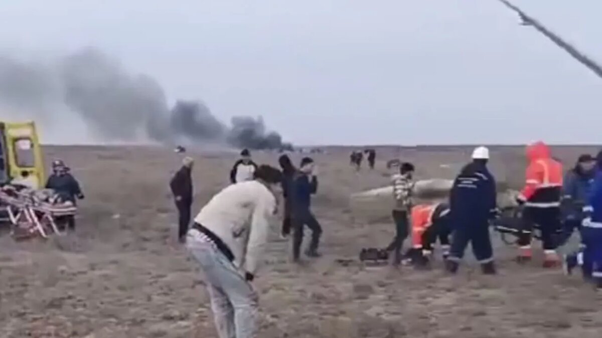    Крушение самолёта в Актау.