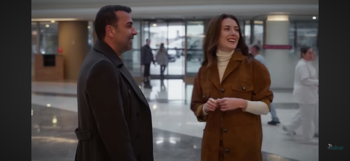 Стоп-кадр из 30 серии сериала "Бахар". Взято из открытых источников. Чагла и Толга.