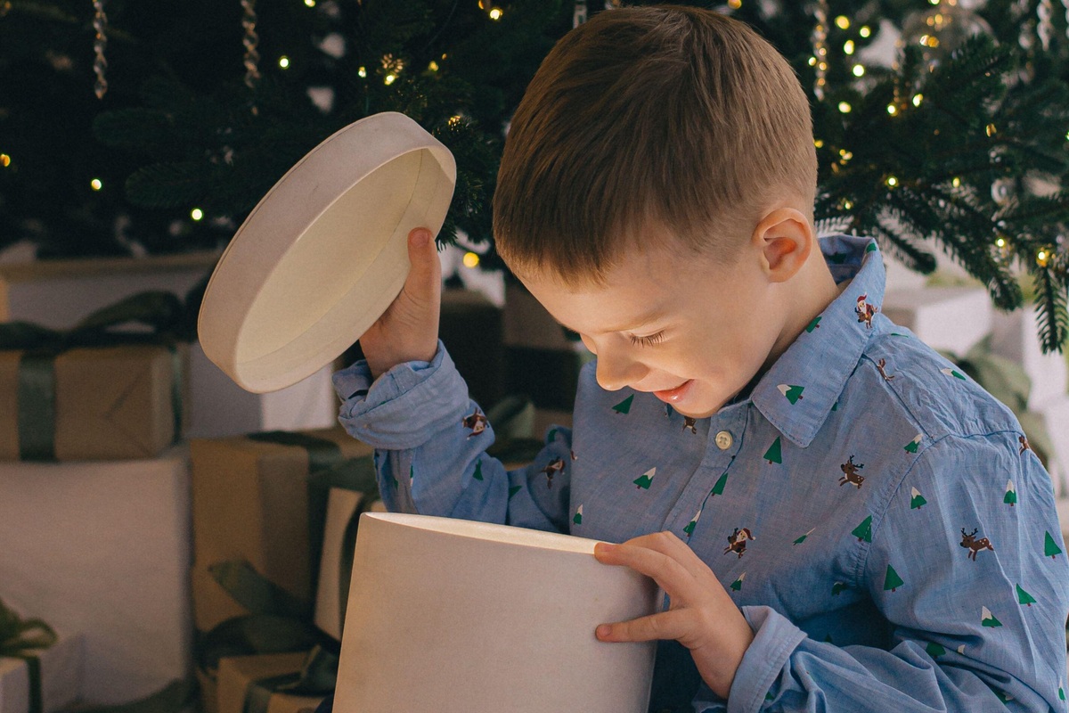     Опасные подарки: почему не стоит дарить детям магнитные конструкторы