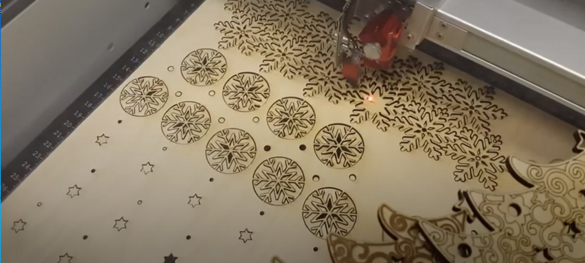 Лазерная резка и гравировка на лазерном гравере Trotec Speedy