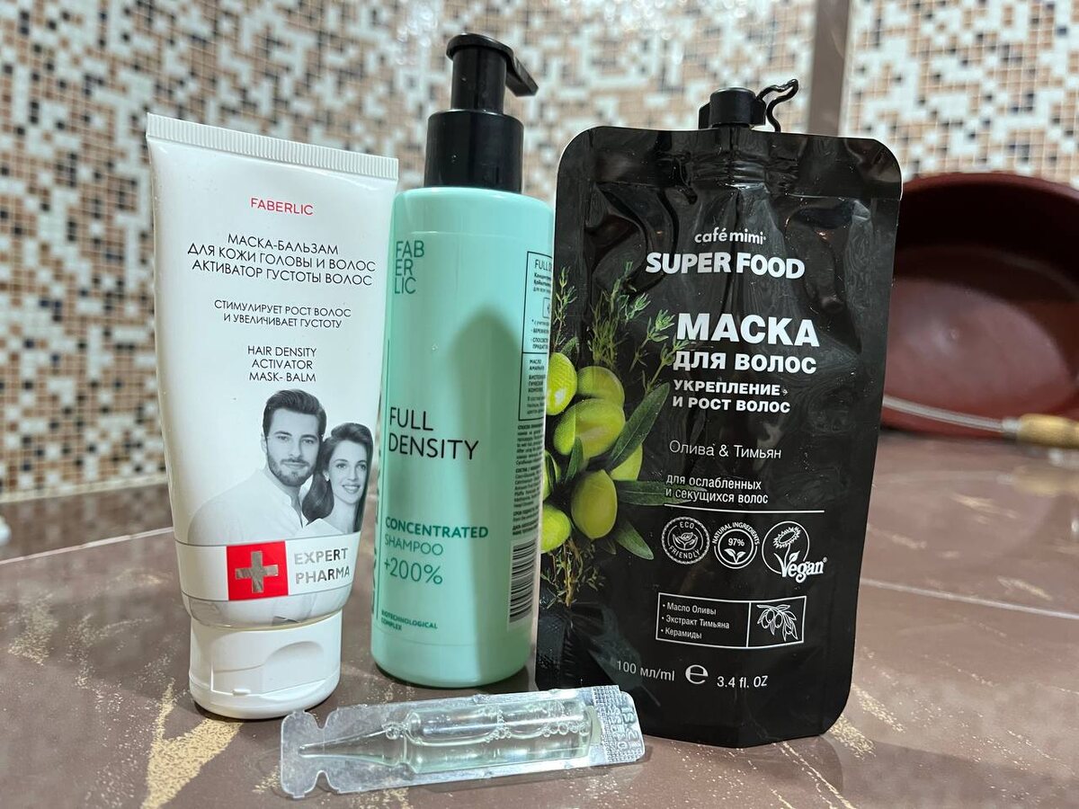 Уход за волосами у меня обычно это укрепляющие средства