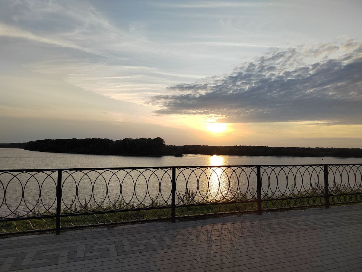 Наш закат в Угличе 2024