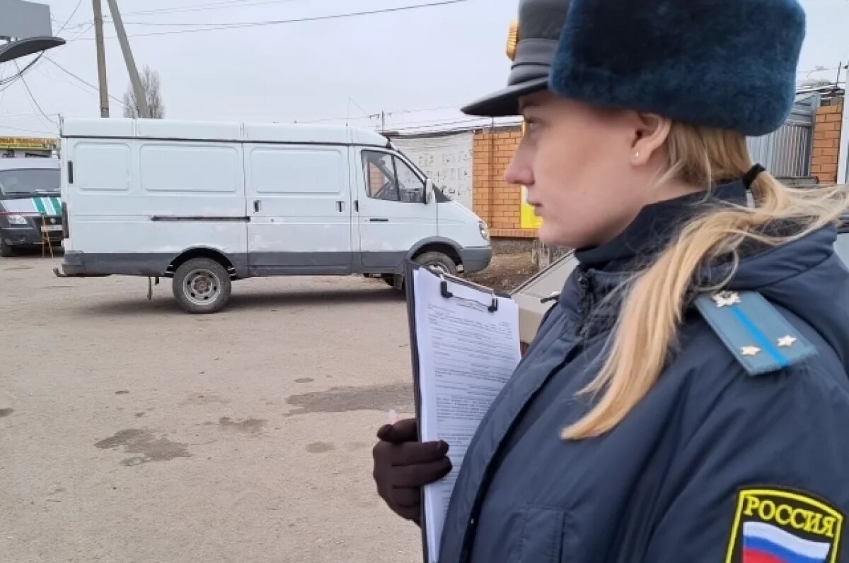    30 машин должников арестовали в Волгограде судебные приставы