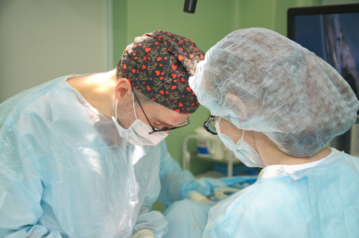 Гинекологи-хирурги клиники Медиаль.