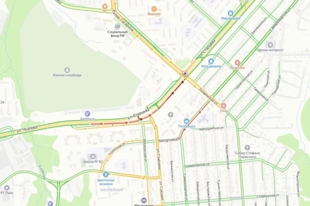    К месту ДТП на Старцева в Перми приехали две машины скорой помощи