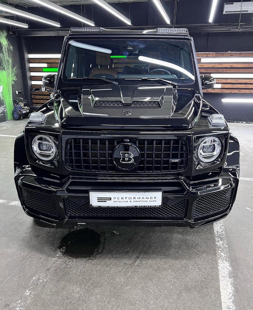 Mercedes Benz G Brabus - полная оклейка защитной пленкой Llumar gloss