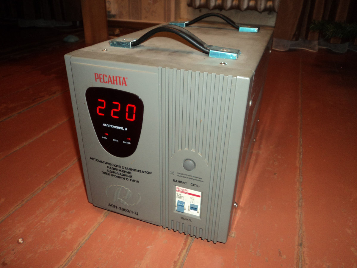 Внешний вид стабилизатора. Фото автора.