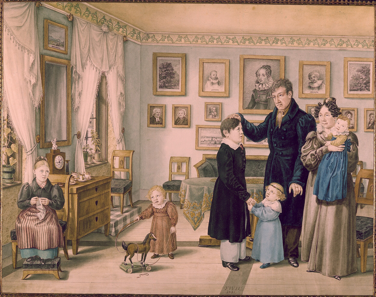 "Она не делает селфи на пляже и в спальне"(с) Фото: germanhistorydocs.org | https://objektkatalog.gnm.de/wisski/navigate/72772/view