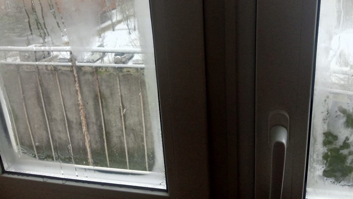 Конденсат на окнах