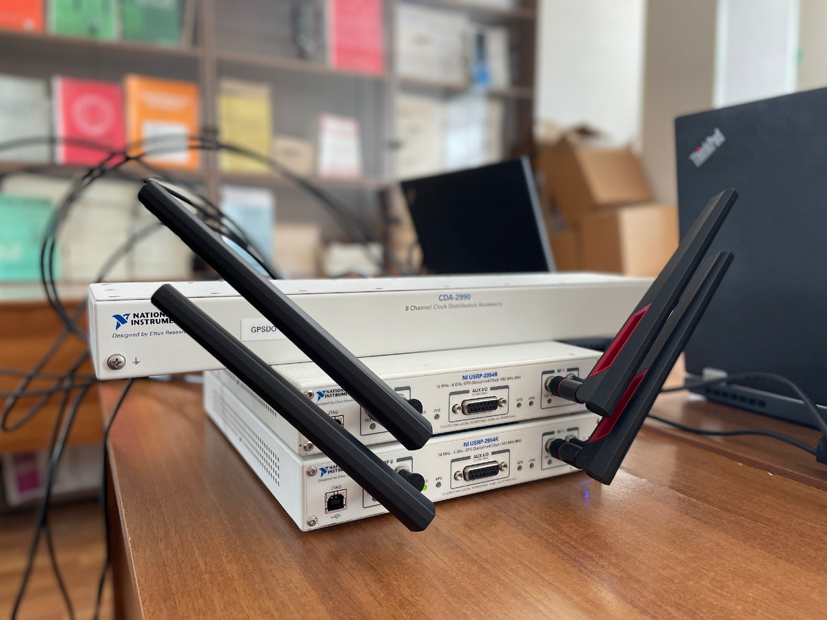 Многоантенный приемник, использованный в эксперименте. Источник: Илья Левицкий