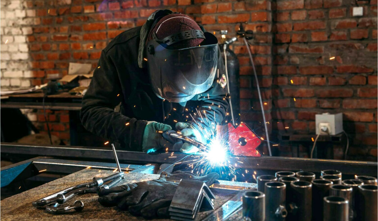 ремонт деталей спецтехники