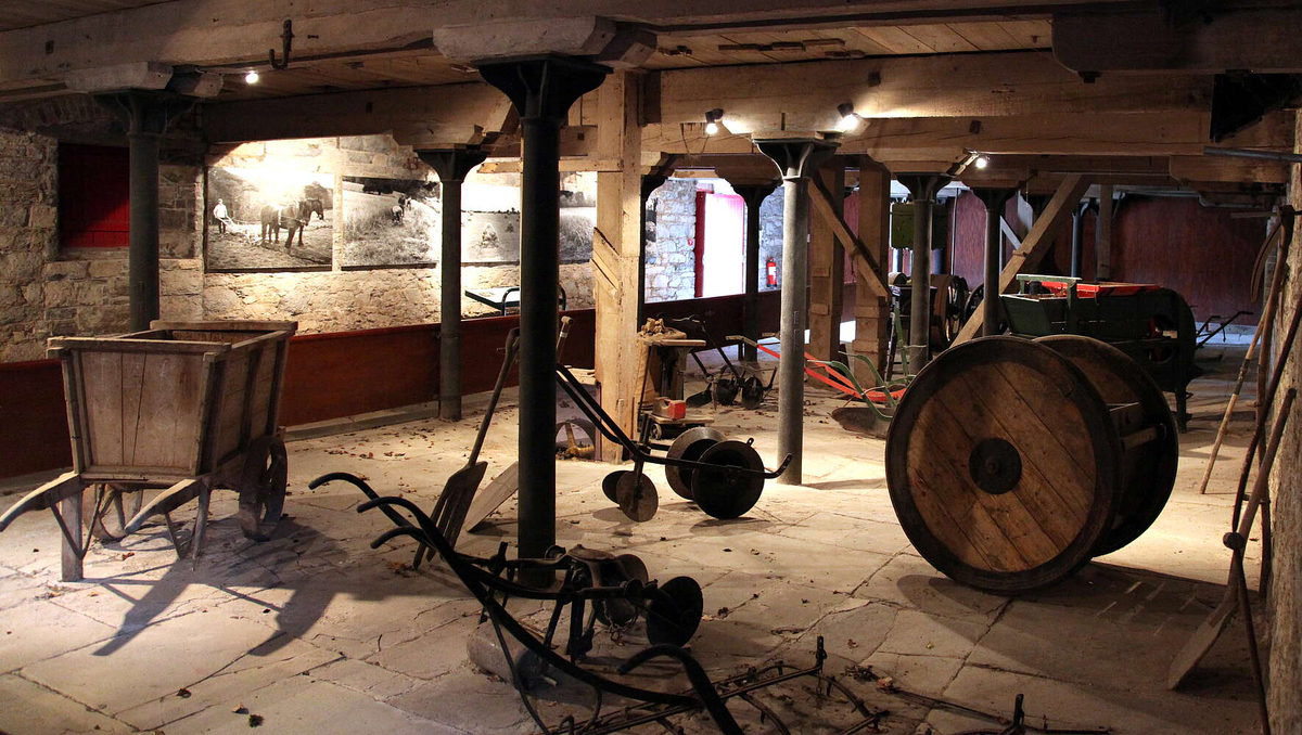 Внутри старой вискикурни Мидлтон (фото whisky.com).