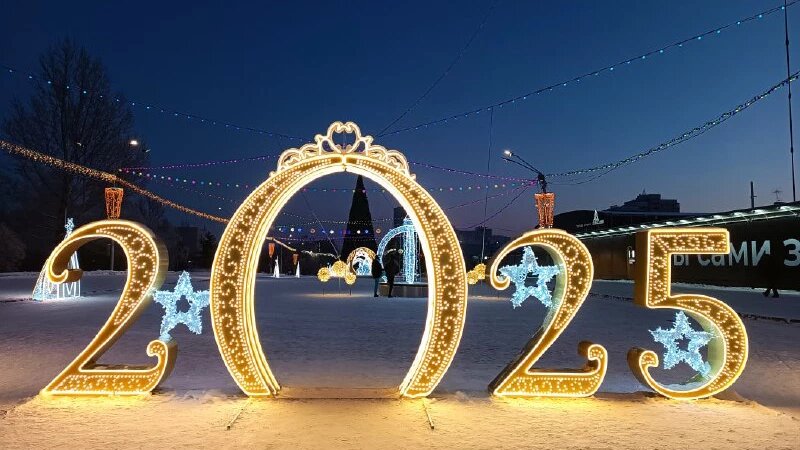     Установка новогоднего городка в Барнауле barnaul_org