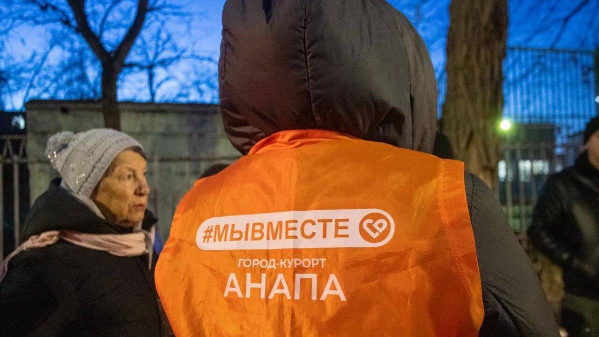   Присоединиться к отрядам волонтёров могут жители Краснодарского края. Фото: Артем Метелев