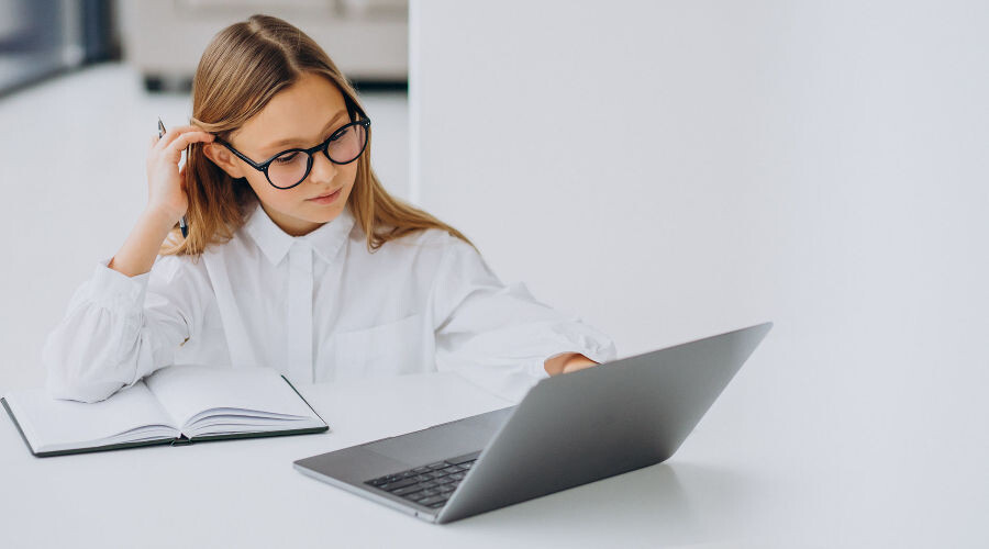   Фото senivpetro, ru.freepik.com