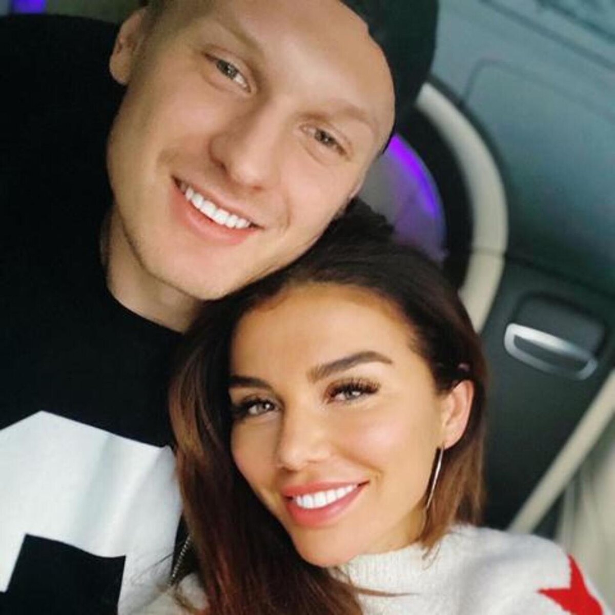    Анна Седокова и Янис Тимма Соцсети