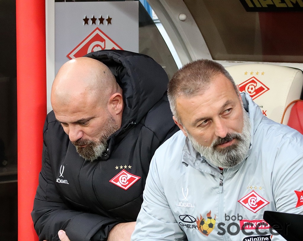    "Спартак" ждет нового спортивного директора и продолжает отдыхатьАлександр Владыкин