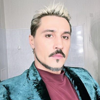     Дима Билан объяснил, почему не принимает в подарок еду от фанатов