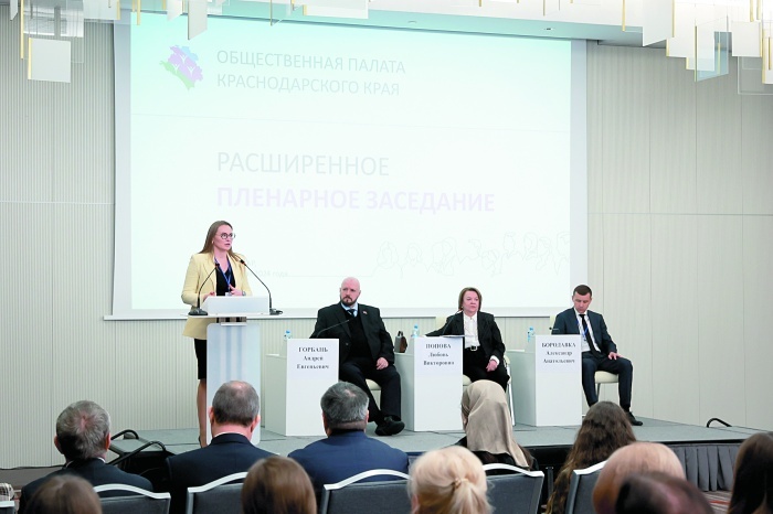     Иван Семенец