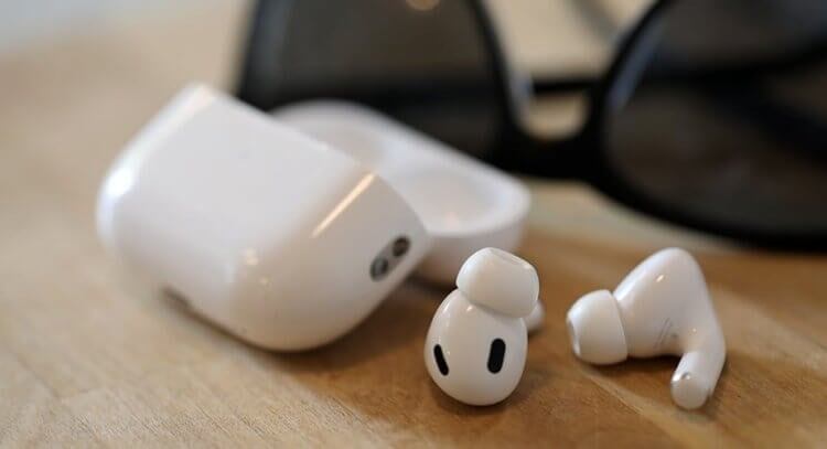    А как вы предпочитаете узнавать заряд AirPods? Изображение: gsm-store.ru