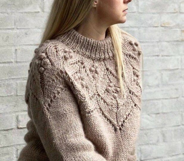 Круглая кокетка, модели со схемами и описанием, подборка.