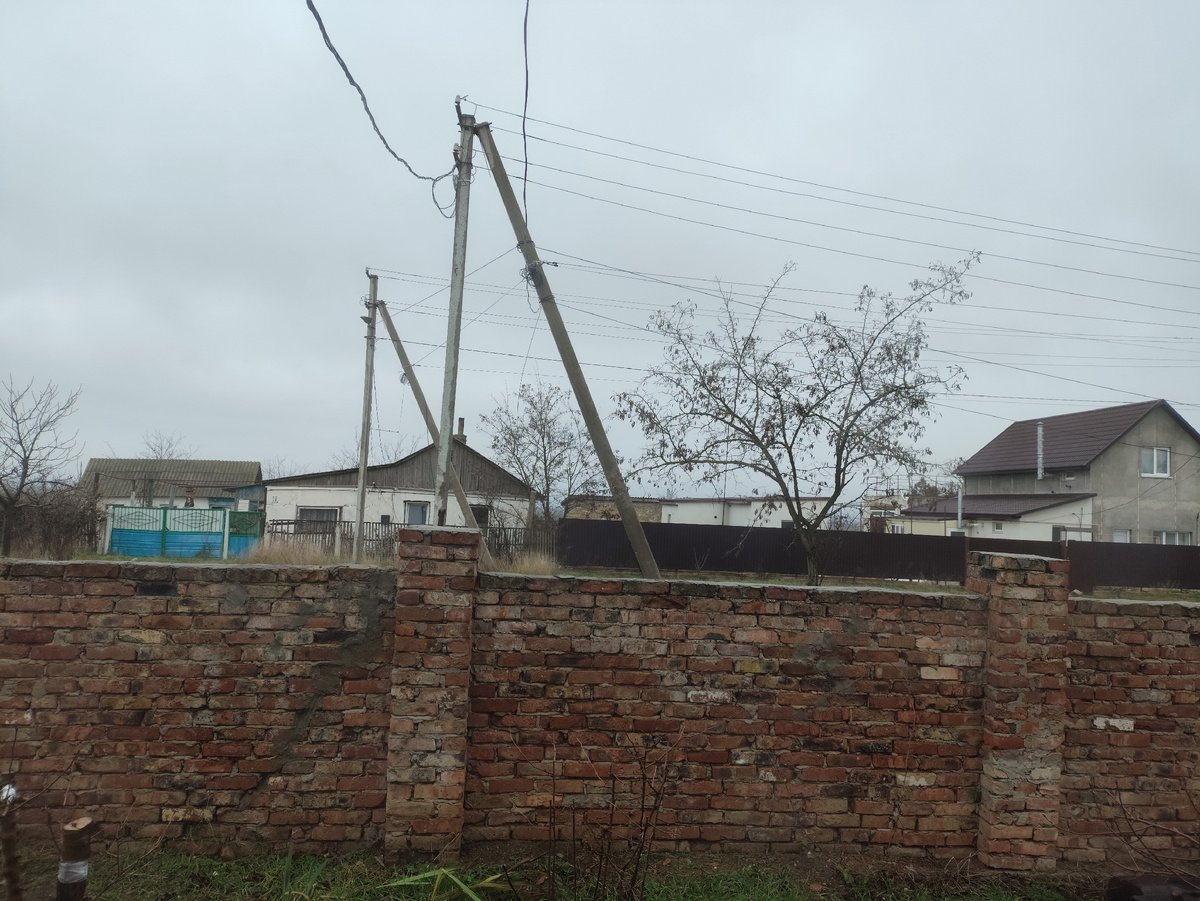 Серое дождливое утро. Вид из окна