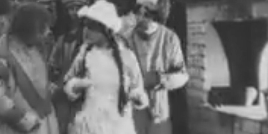    кадр из фильма "Снегурочка"